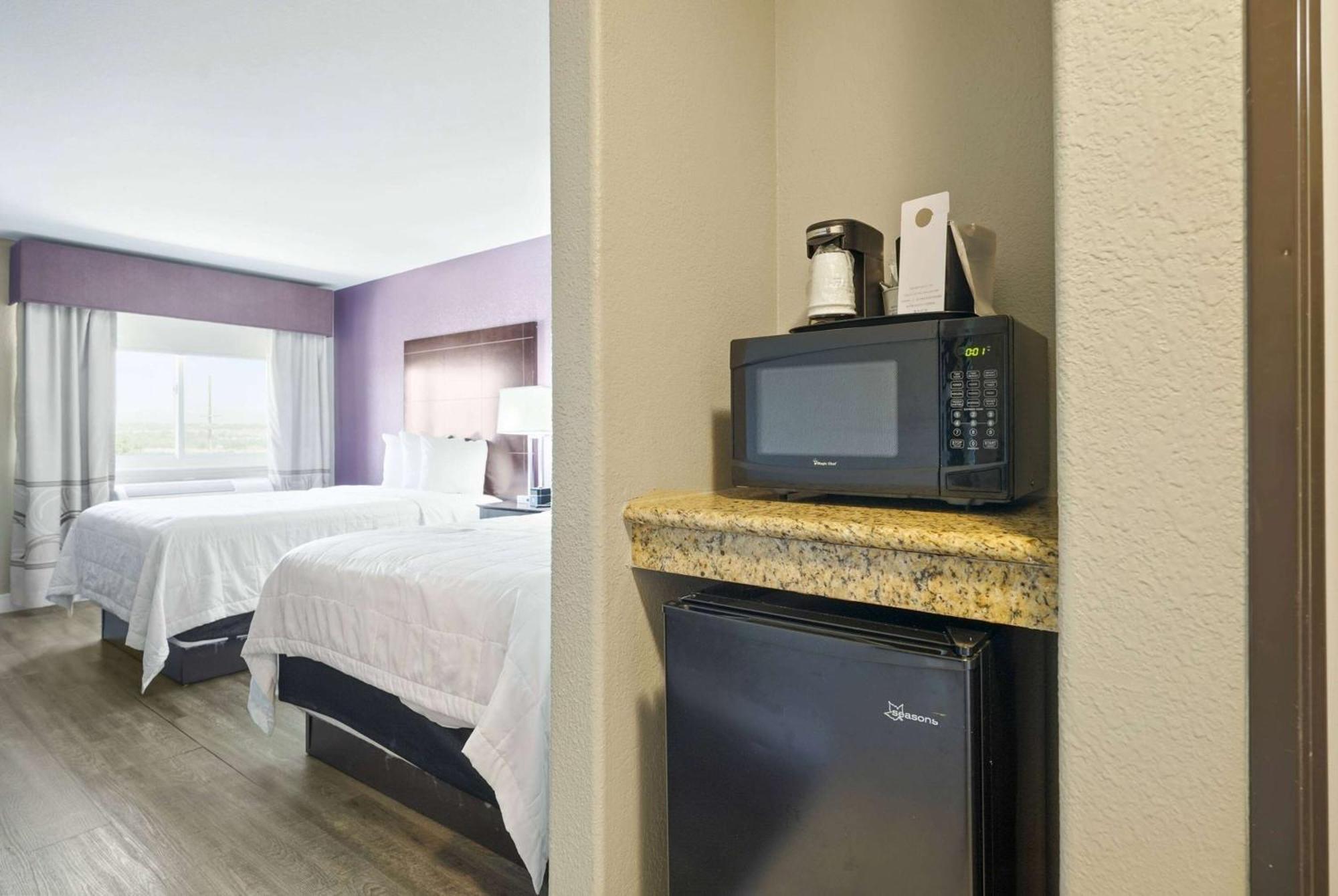 La Quinta By Wyndham Henderson-Northeast Denver Dış mekan fotoğraf
